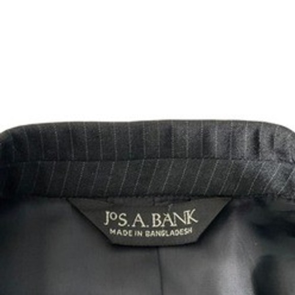 Jos A Bank Men's 42L Suit Coat Slim‎ Fit Black Pinstripe Wool Blend Business - Picture 3 of 10